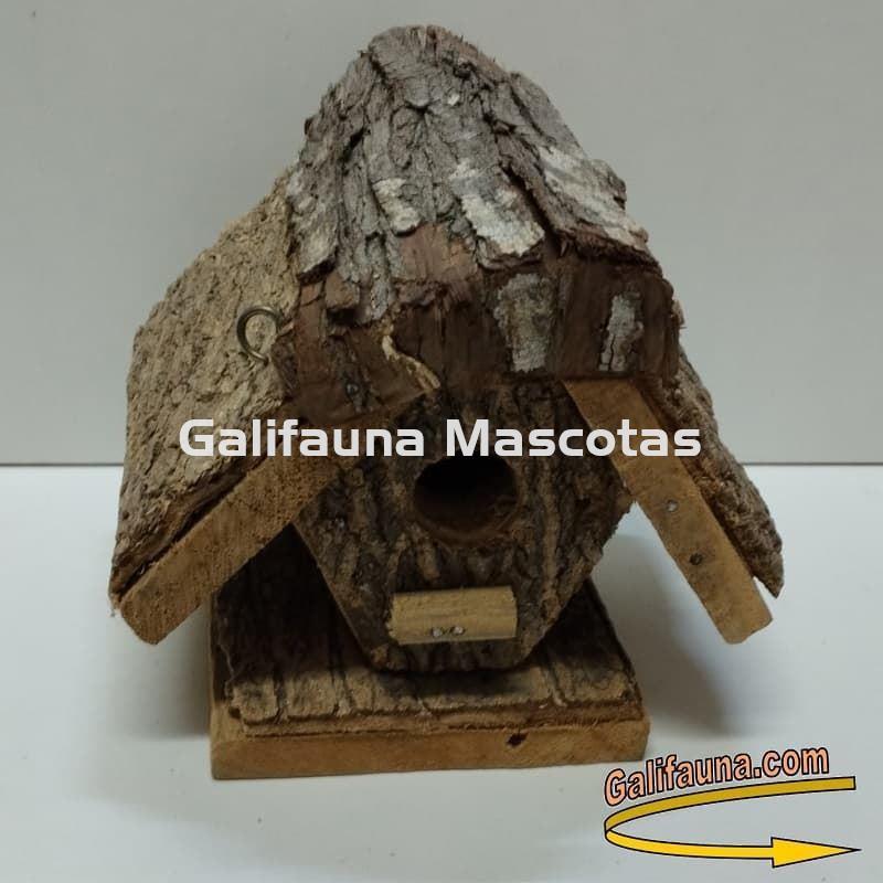 Casita NIDO de madera modelo Rustico. Para pequeños pájaros. - Imagen 1